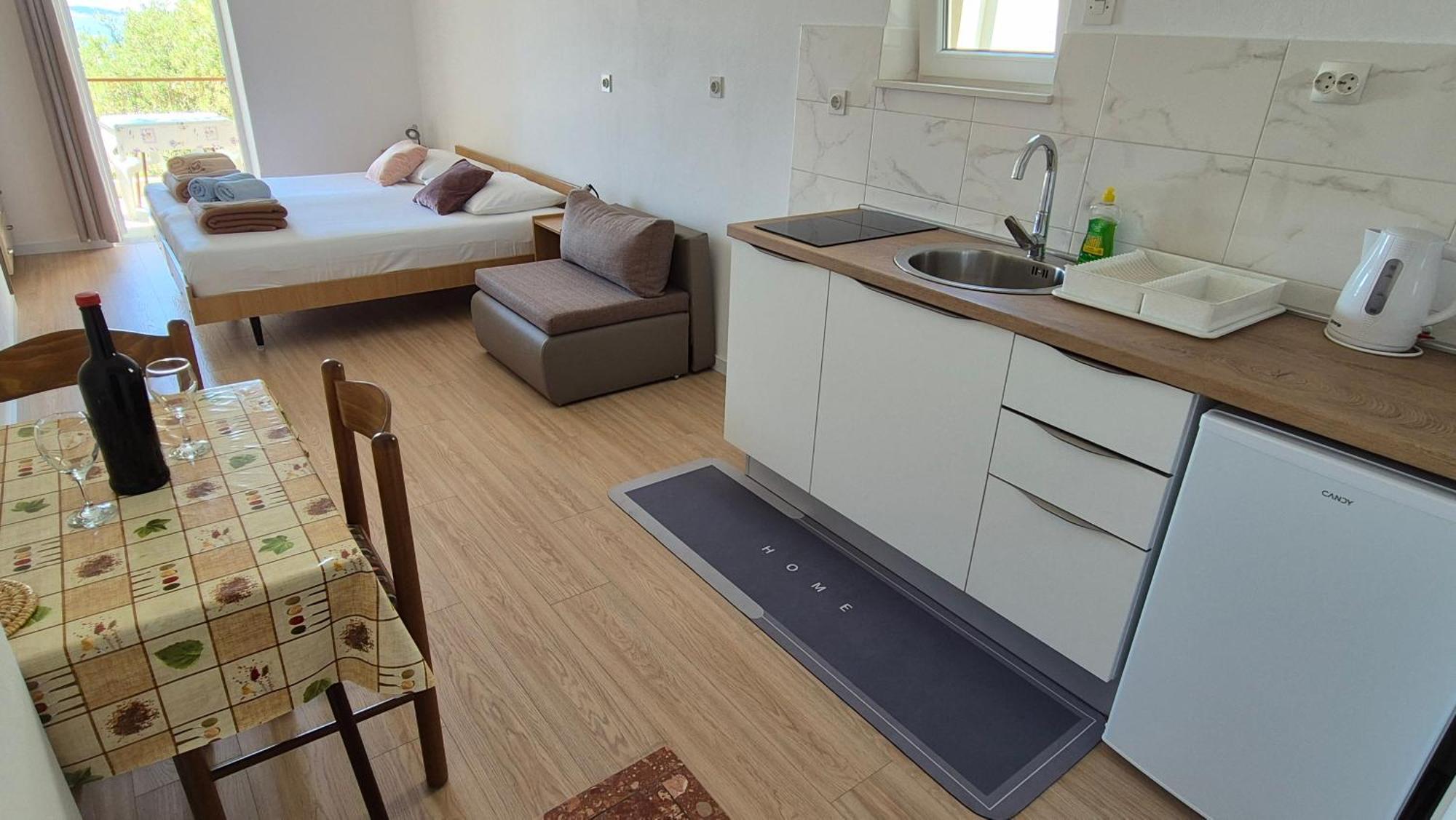 מליני Apartments Kust מראה חיצוני תמונה