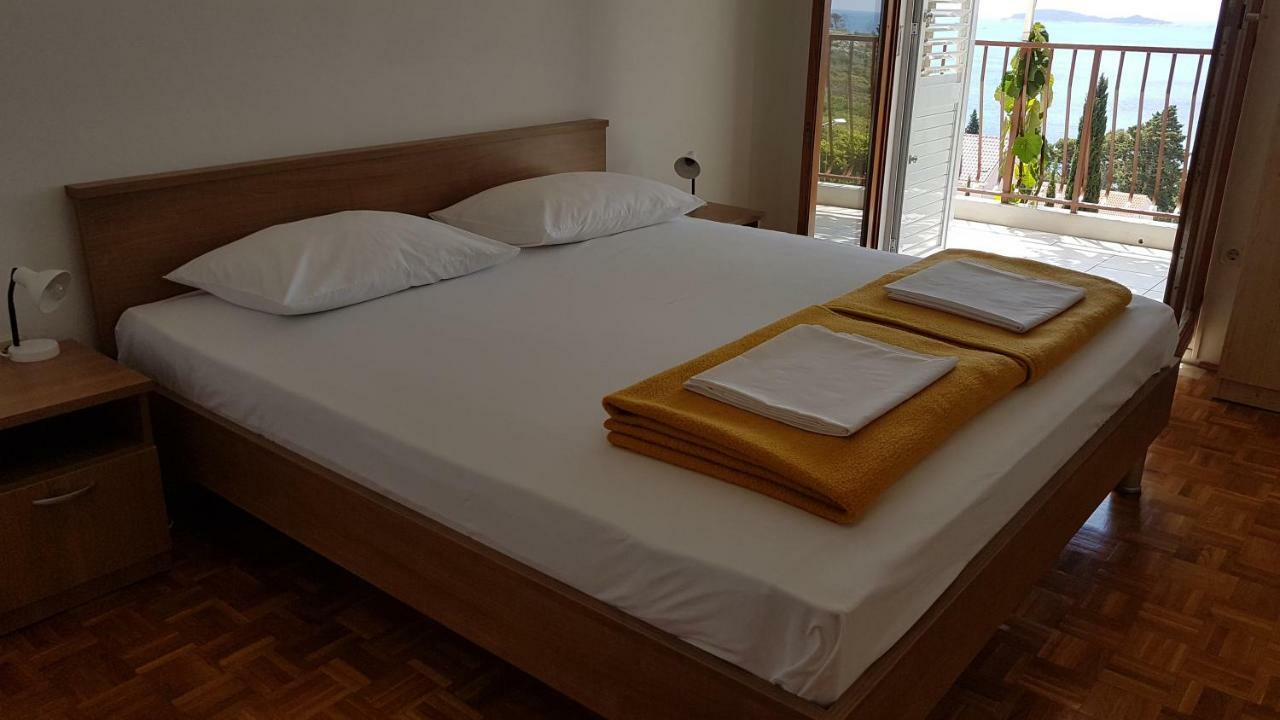 מליני Apartments Kust מראה חיצוני תמונה